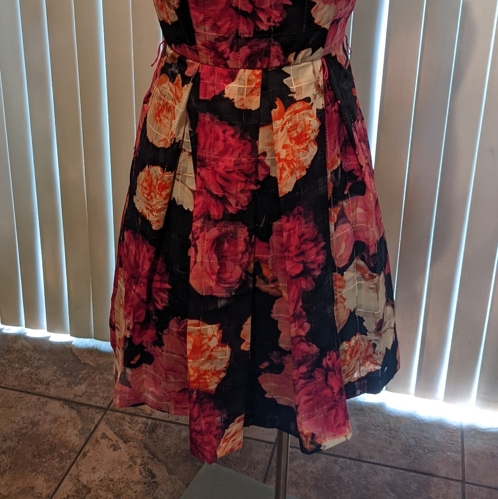 Dress 👗 - Picture 8 of 8